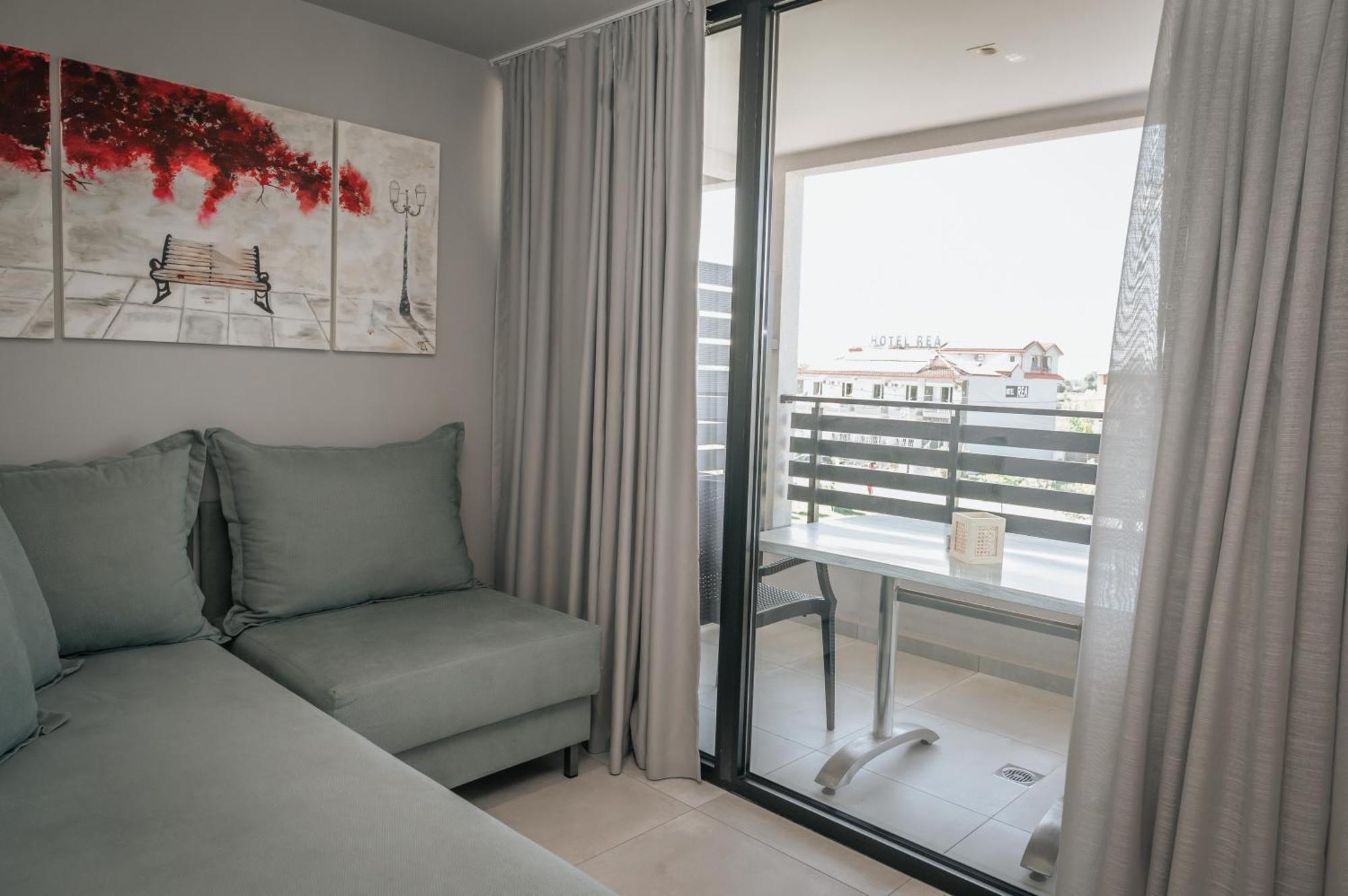 Elizabeth Queen Luxury Rooms Paralía Exterior foto